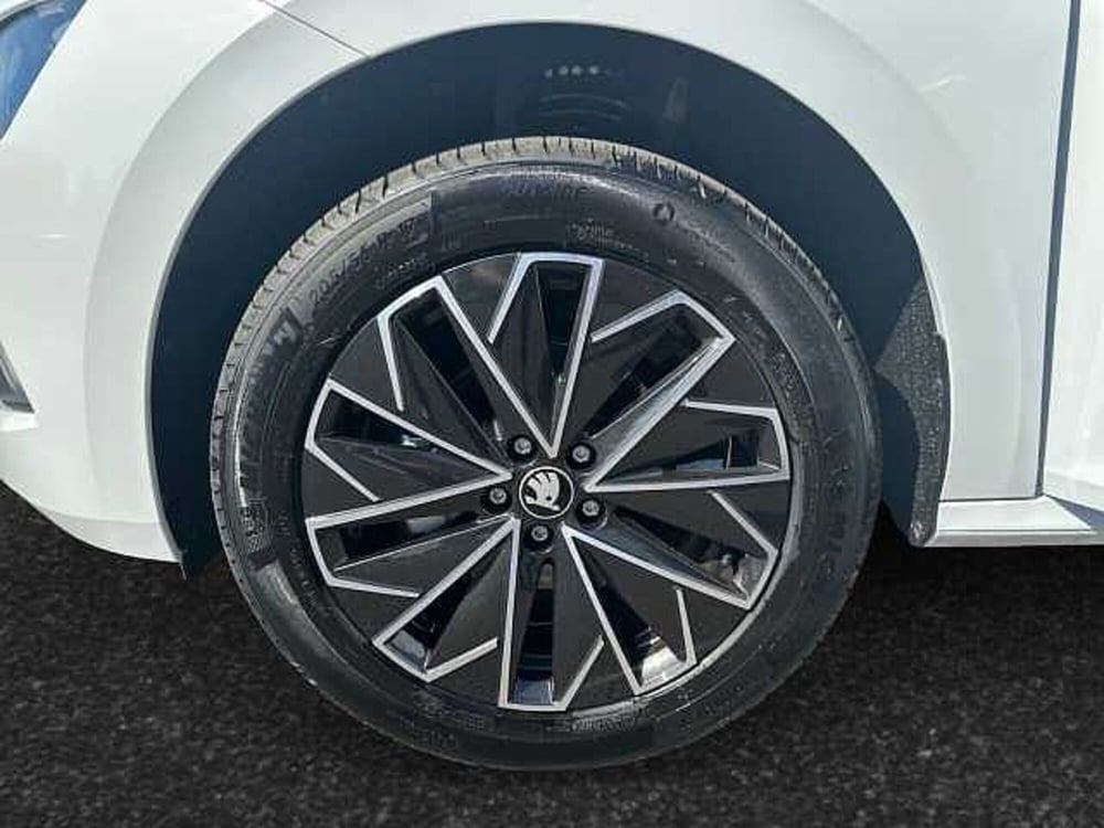 Skoda Kamiq nuova a Verona (12)