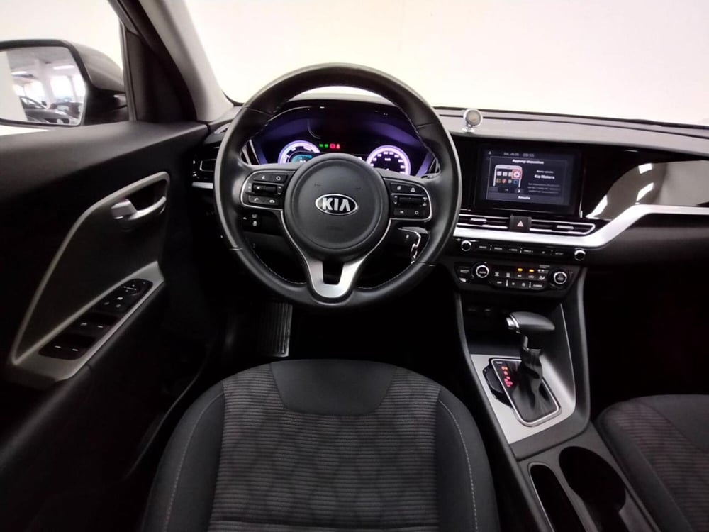 Kia Niro usata a Como (10)