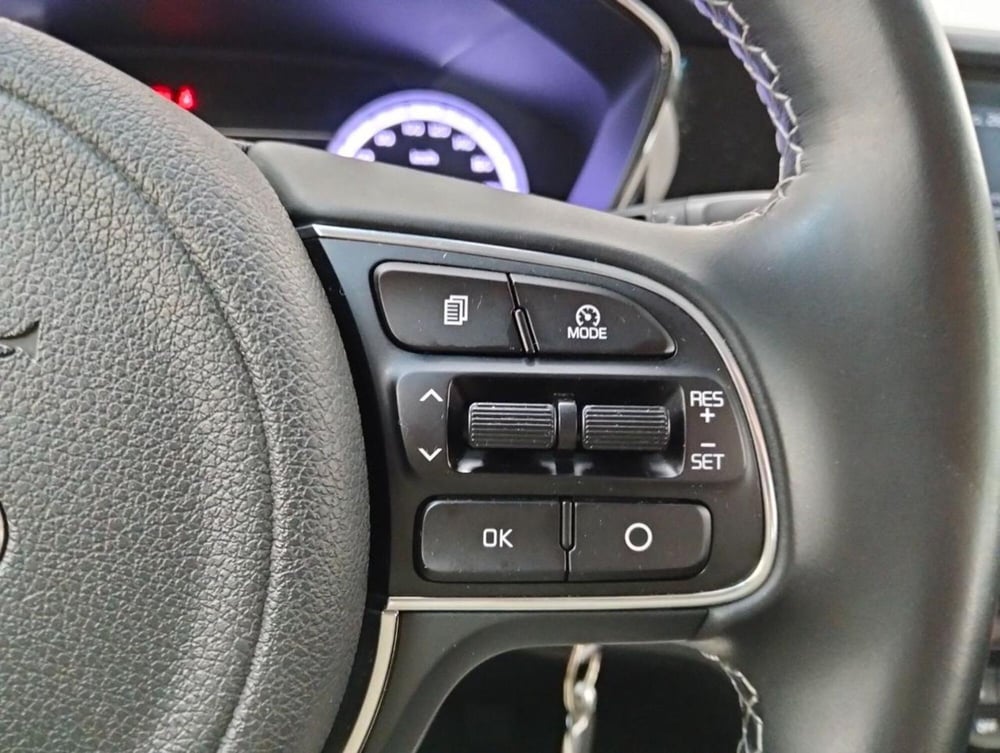 Kia Niro usata a Como (11)