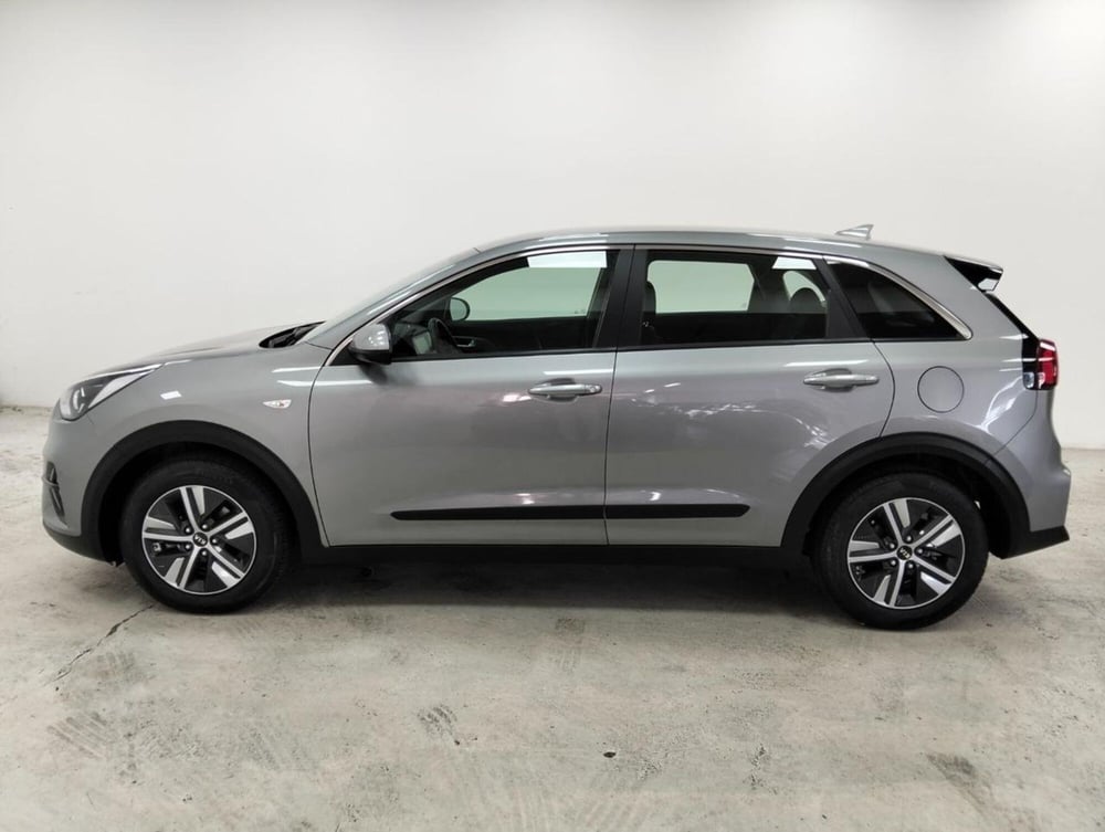 Kia Niro usata a Como (8)