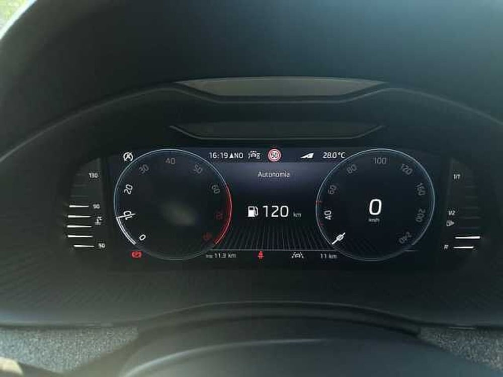 Skoda Kamiq nuova a Verona (13)
