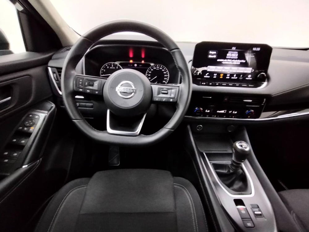 Nissan Qashqai usata a Como (11)