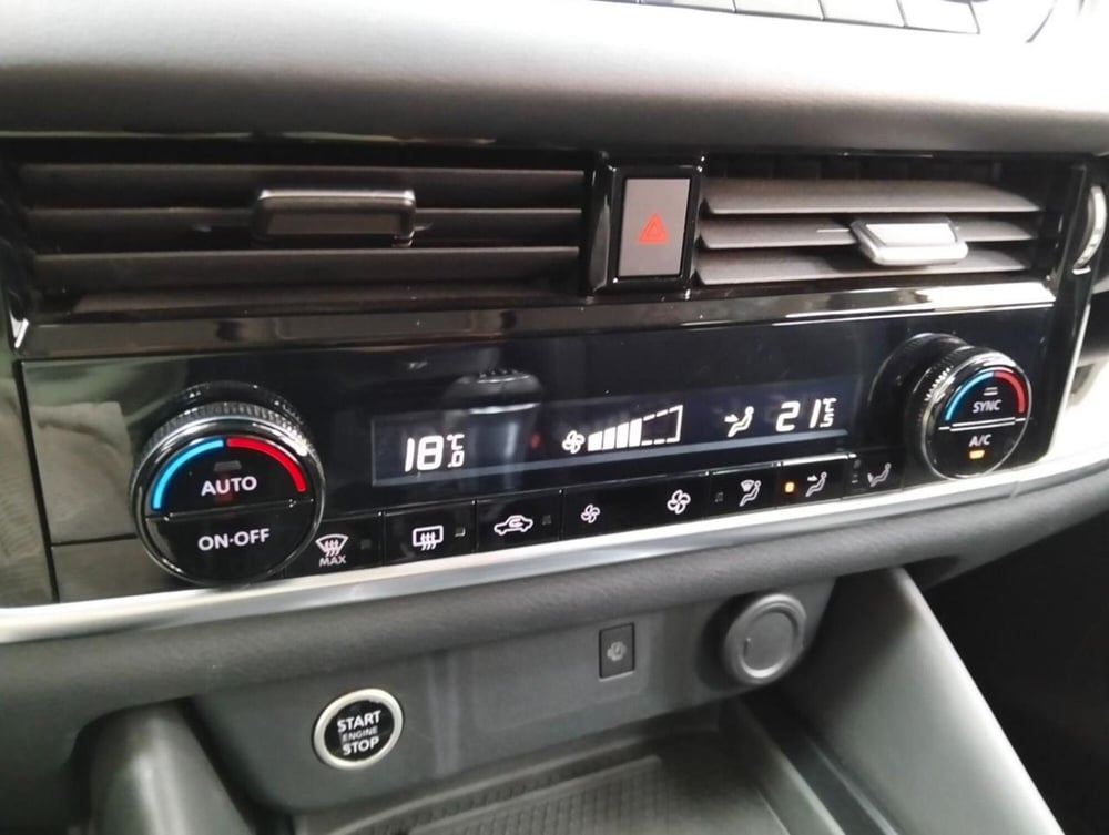 Nissan Qashqai usata a Como (18)