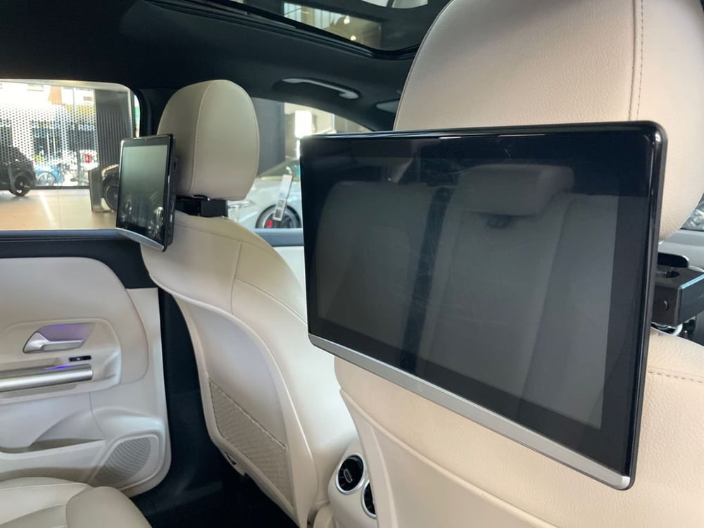 Mercedes-Benz GLA SUV usata a Milano (18)