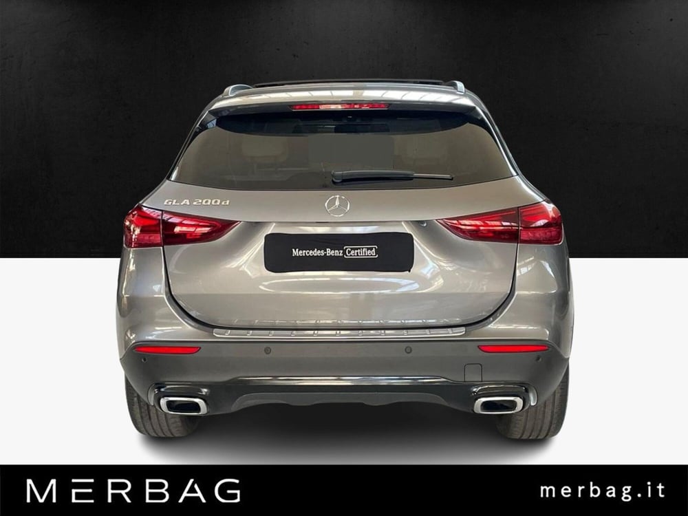 Mercedes-Benz GLA SUV usata a Milano (4)