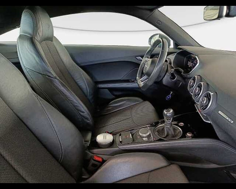 Audi TT Cabrio usata a Roma (8)