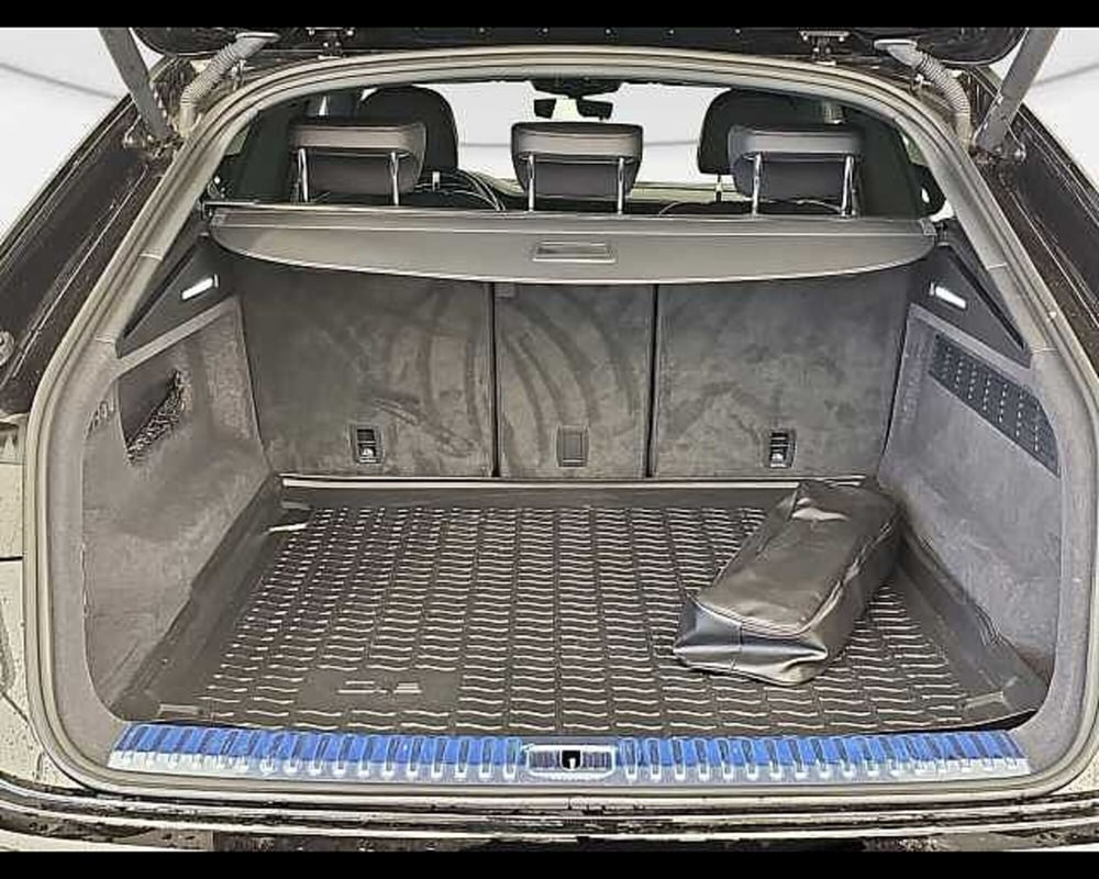 Audi Q8 usata a Roma (10)
