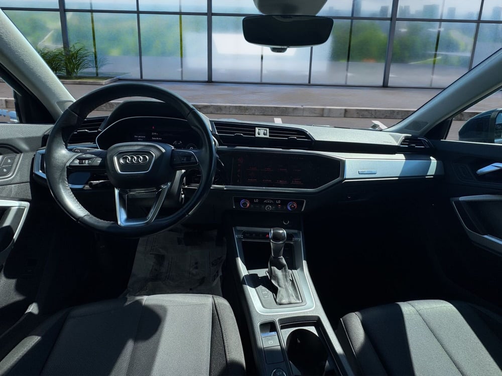 Audi Q3 Sportback usata a Cosenza (13)