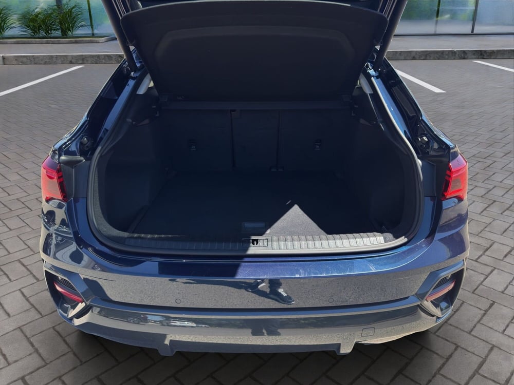 Audi Q3 Sportback usata a Cosenza (17)
