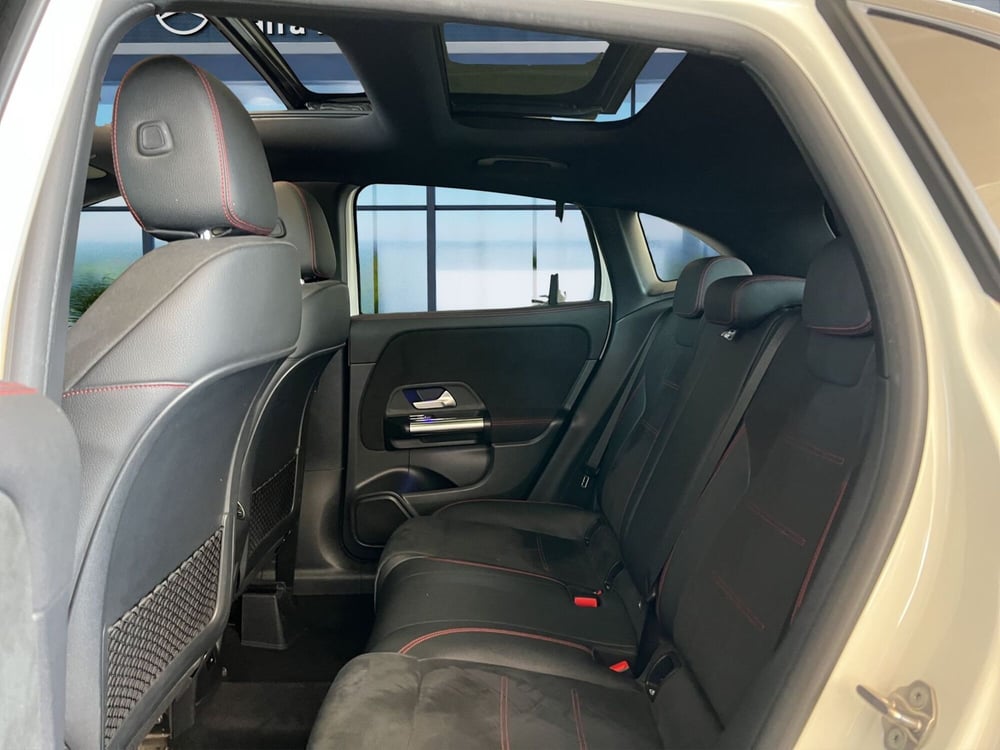 Mercedes-Benz GLA SUV usata a Cosenza (13)