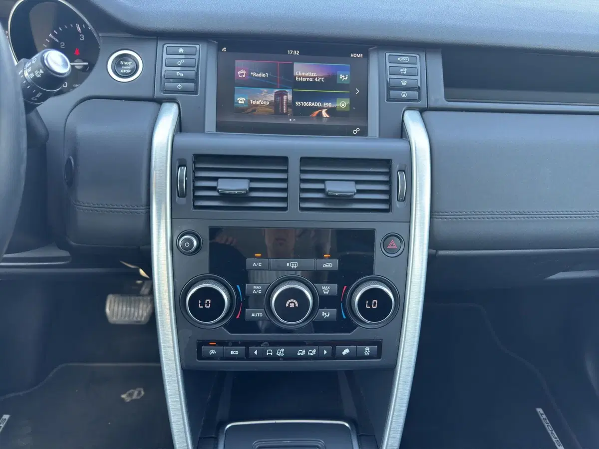 Land Rover Discovery Sport usata a Cosenza (18)
