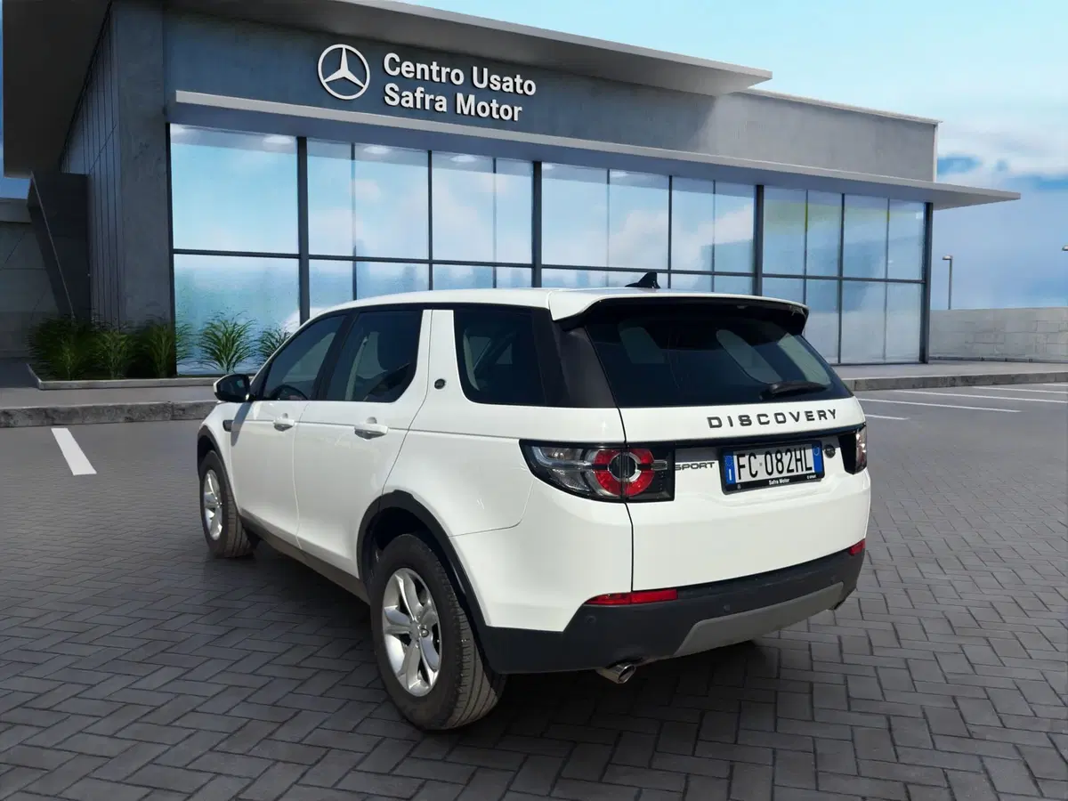 Land Rover Discovery Sport usata a Cosenza (4)