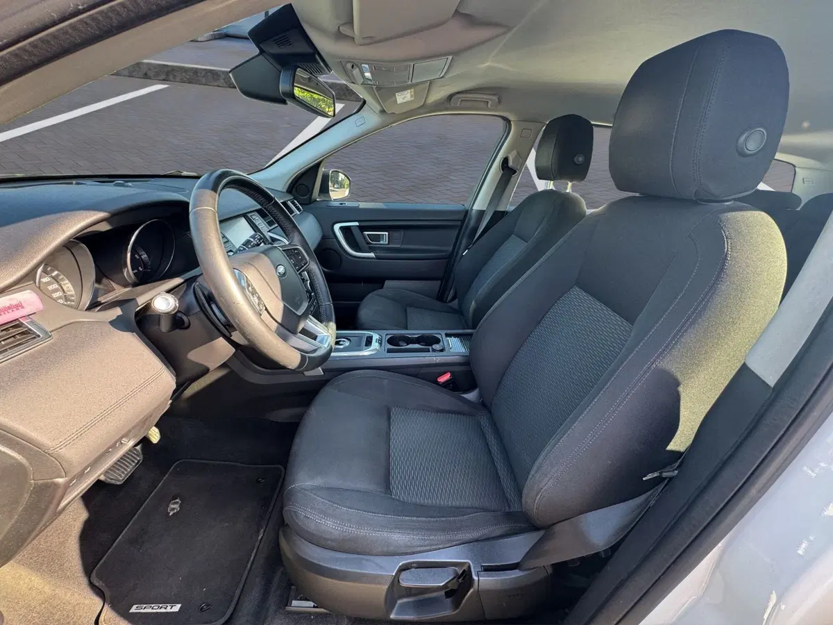 Land Rover Discovery Sport usata a Cosenza (9)