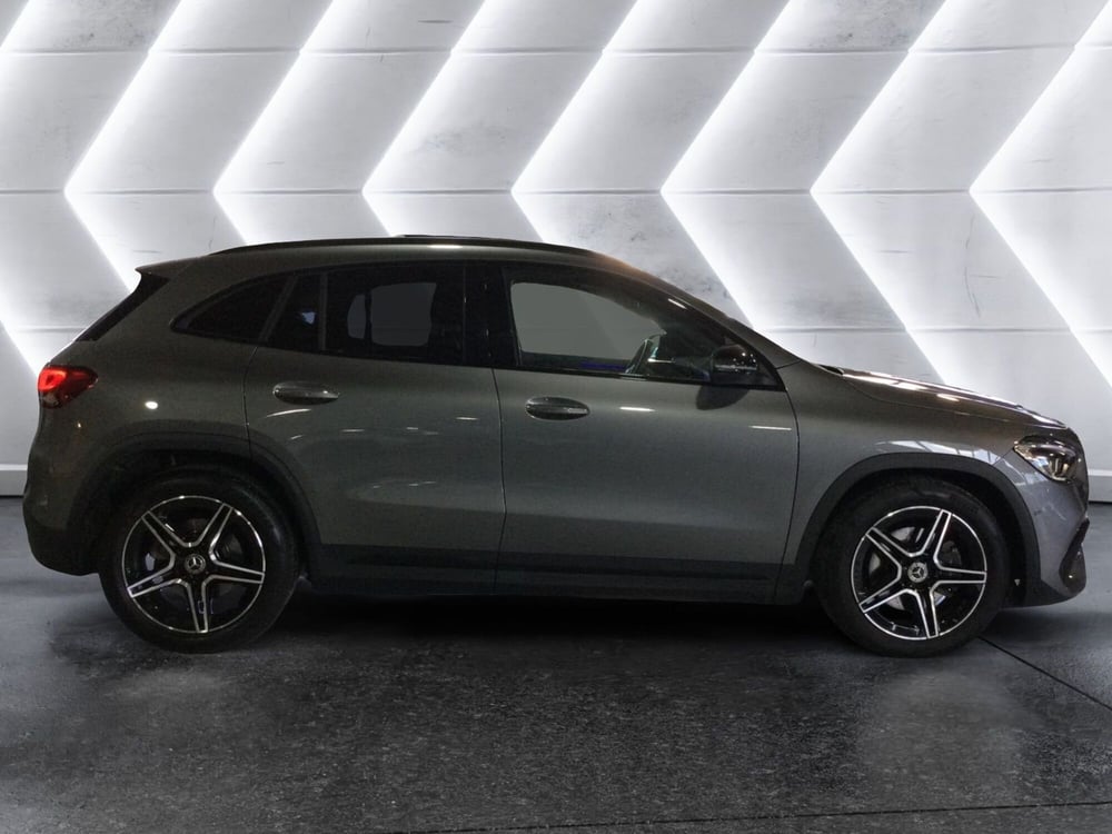 Mercedes-Benz GLA SUV usata a Caserta (4)