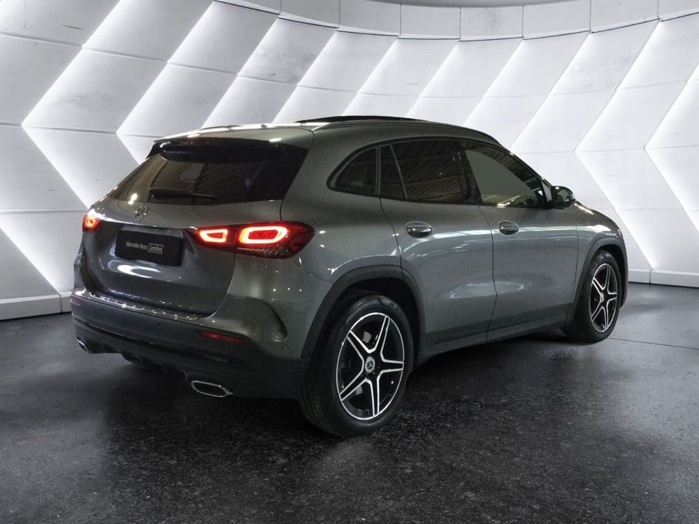 Mercedes-Benz GLA SUV usata a Caserta (5)