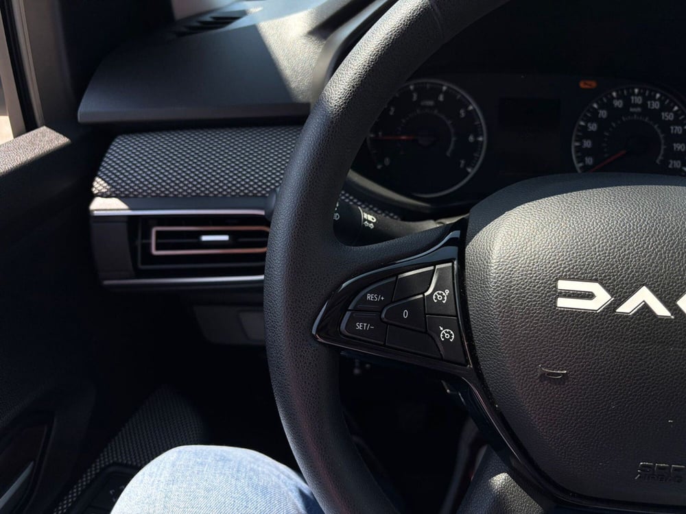 Dacia Sandero Stepway usata a Pavia (11)