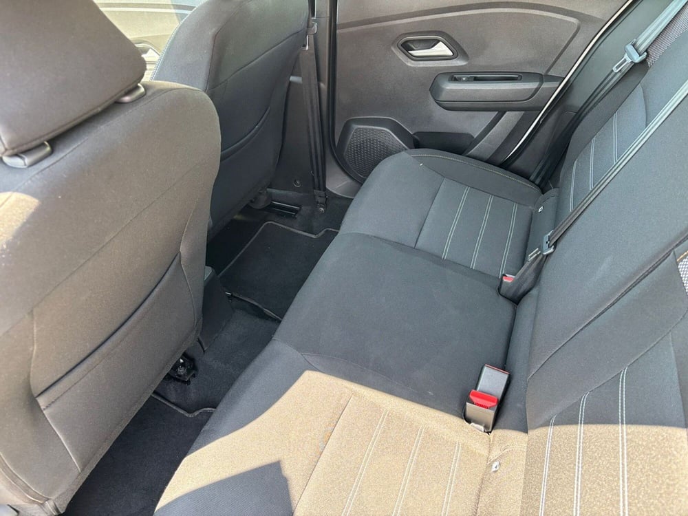 Dacia Sandero Stepway usata a Pavia (13)
