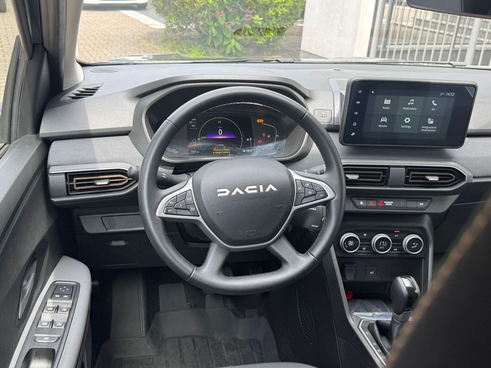 Dacia Jogger usata a Pavia (6)