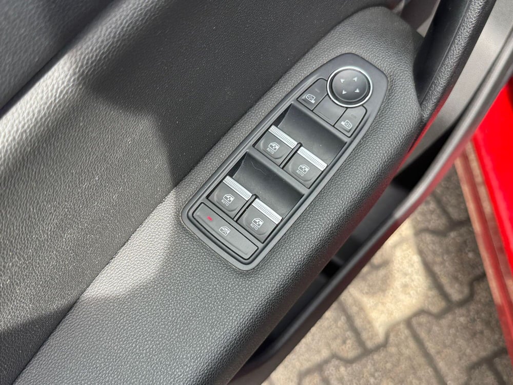 Renault Captur usata a Pavia (6)