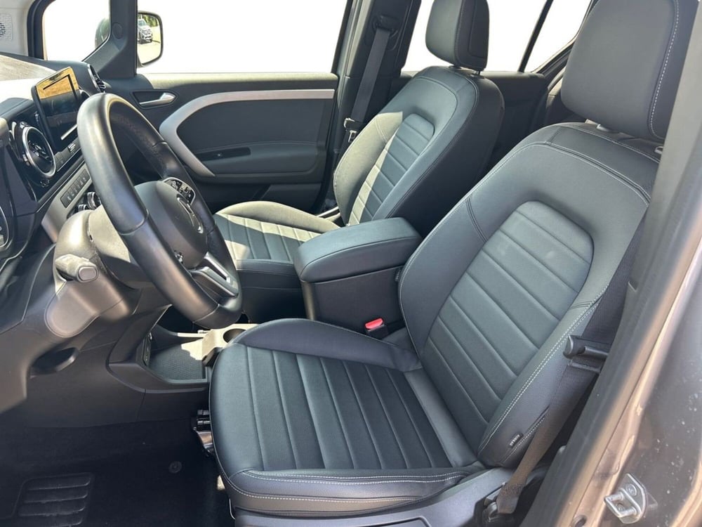 Mercedes-Benz Classe T usata a Milano (10)