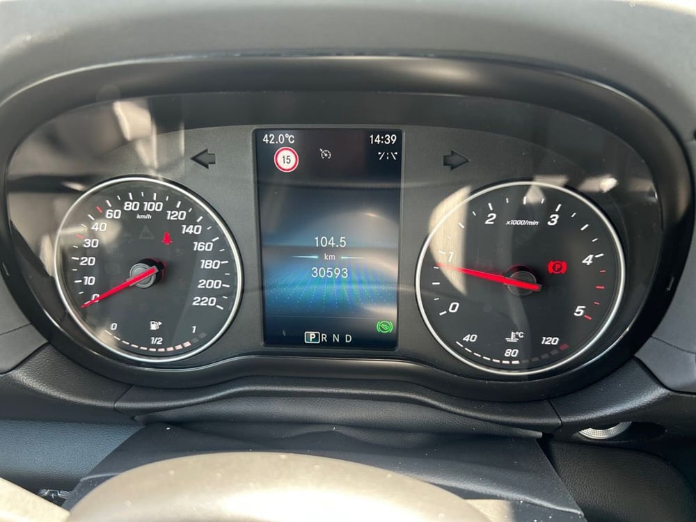 Mercedes-Benz Classe T usata a Milano (13)