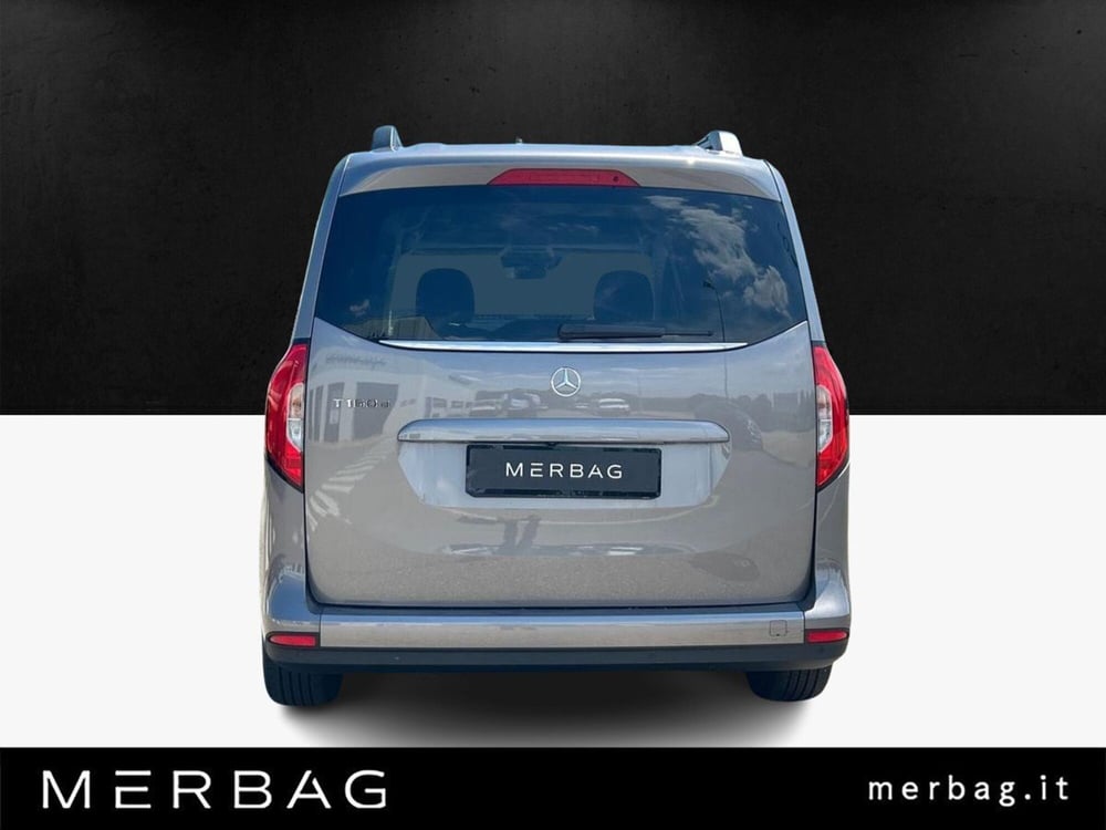 Mercedes-Benz Classe T usata a Milano (4)