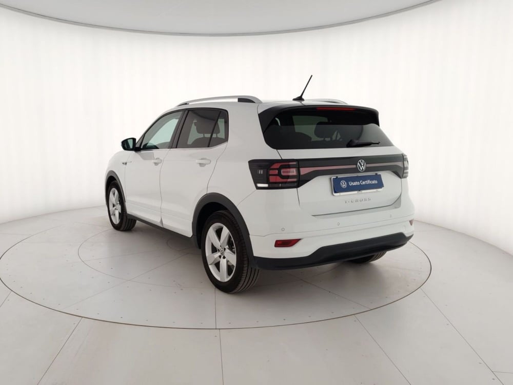 Volkswagen T-Cross usata a Massa-Carrara (2)
