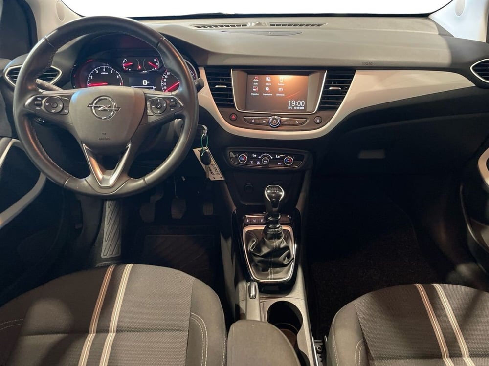 Opel Crossland usata a Salerno (11)