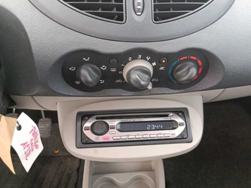Renault Twingo usata a Treviso (15)