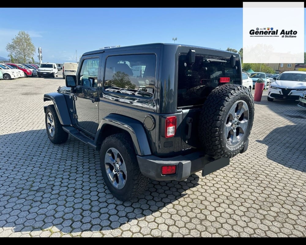 Jeep Wrangler usata a Lucca (5)