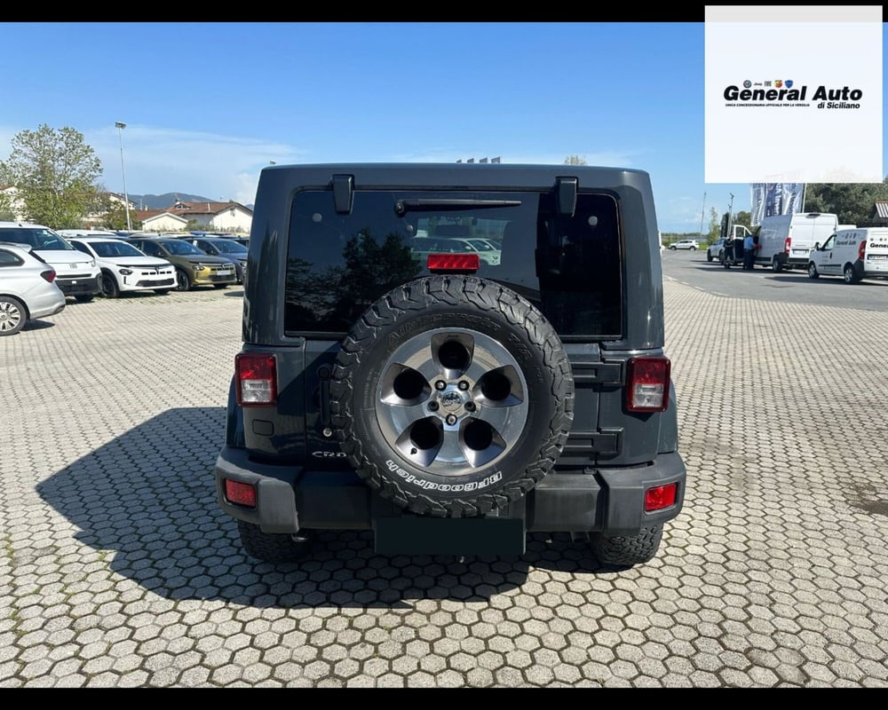 Jeep Wrangler usata a Lucca (6)
