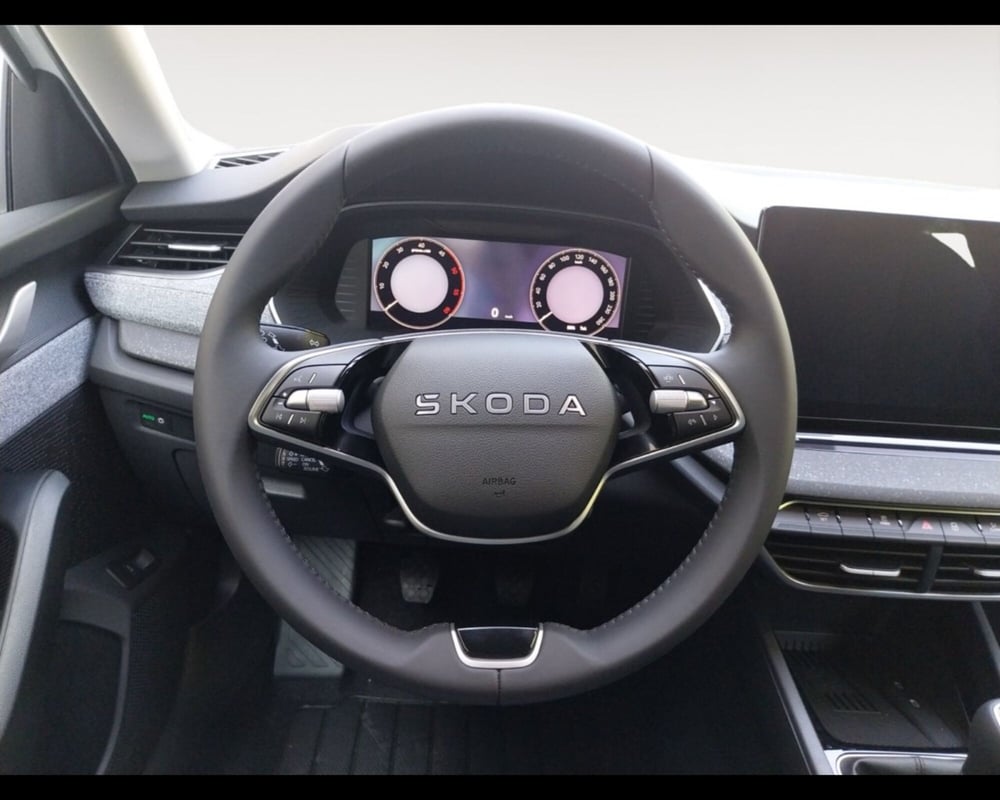 Skoda Octavia Station Wagon nuova a Forlì-Cesena (15)