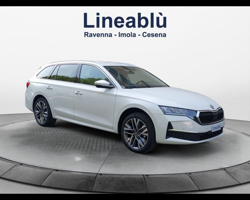 Skoda Octavia Station Wagon nuova a Forlì-Cesena (3)