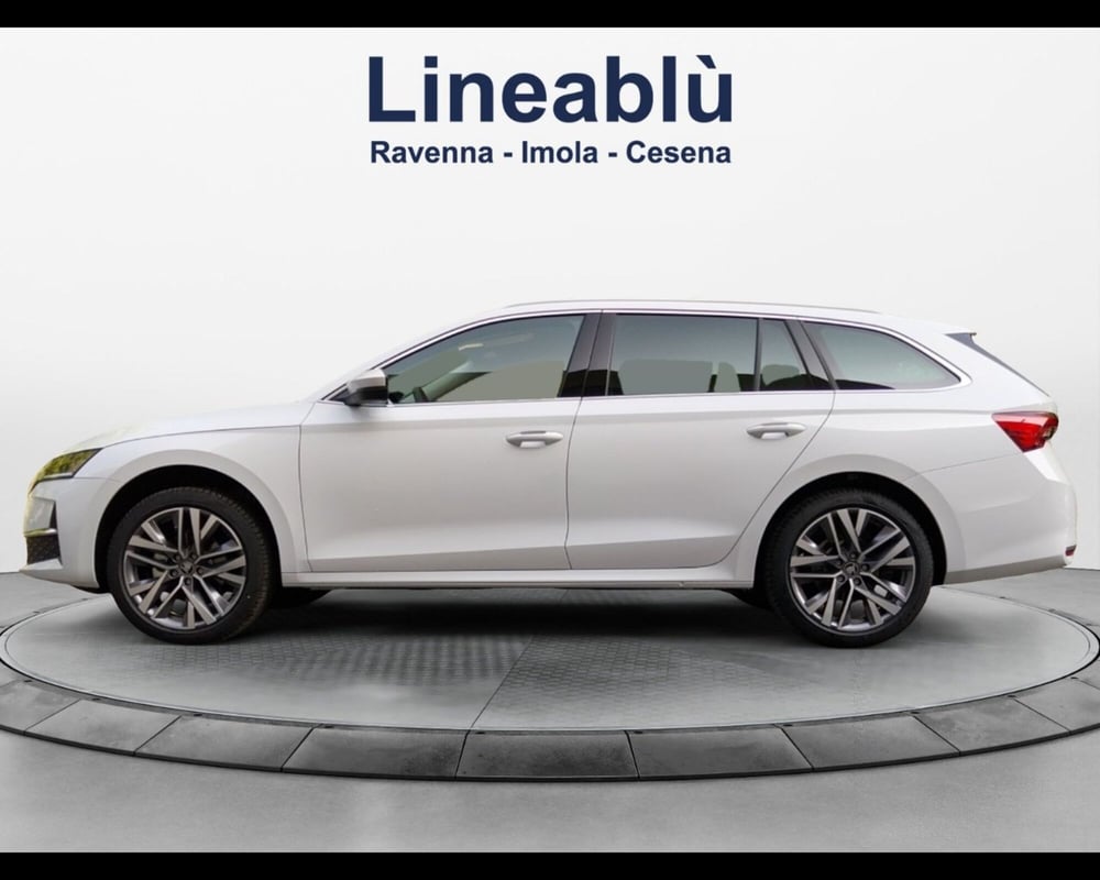 Skoda Octavia Station Wagon nuova a Forlì-Cesena (7)