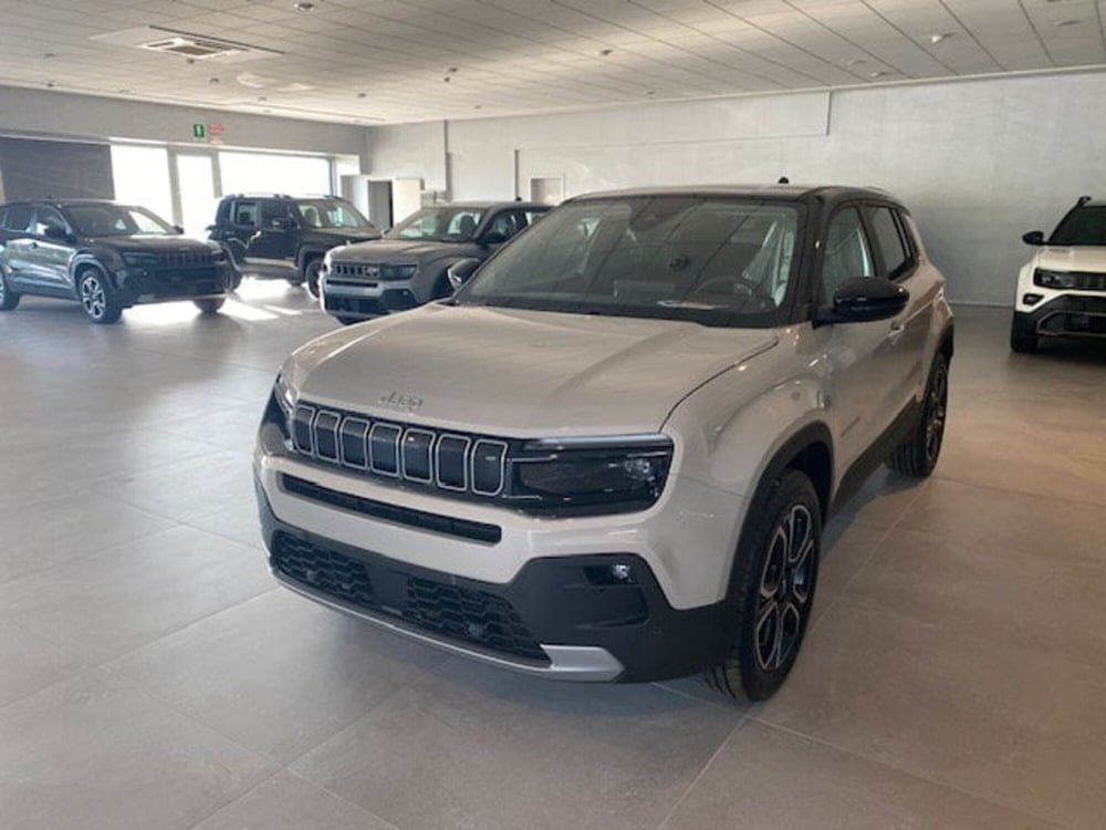 Jeep Avenger nuova a Benevento (4)