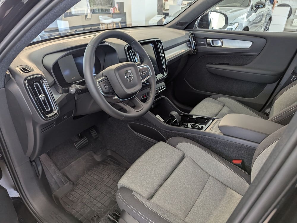 Volvo XC40 usata a Pescara (3)