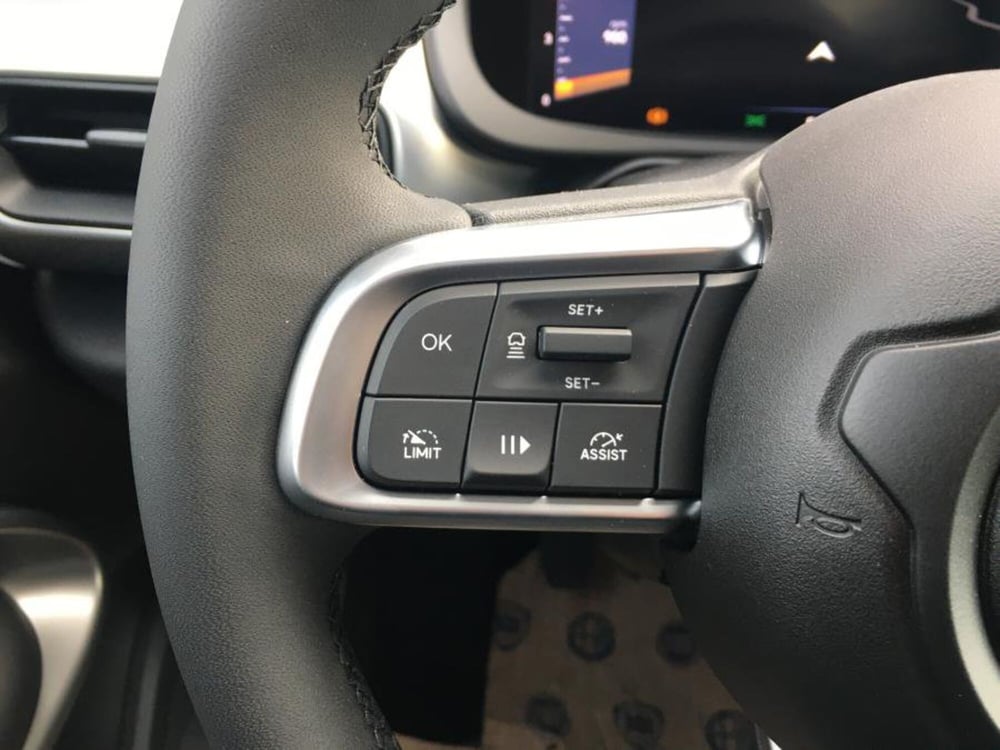 Jeep Avenger nuova a Cuneo (17)