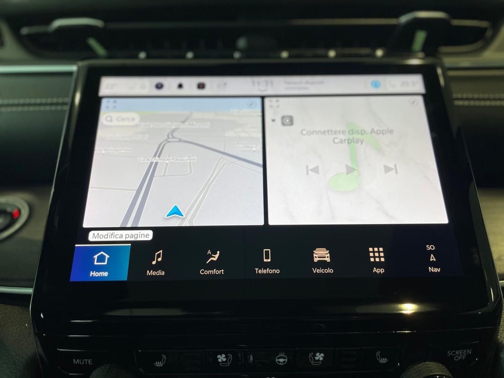 Jeep Grand Cherokee nuova a Ancona (12)