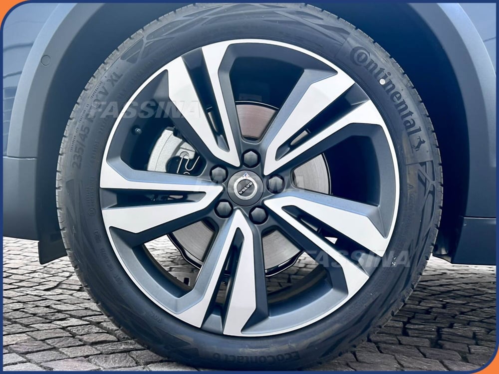 Volvo V60 Cross Country nuova a Milano (7)
