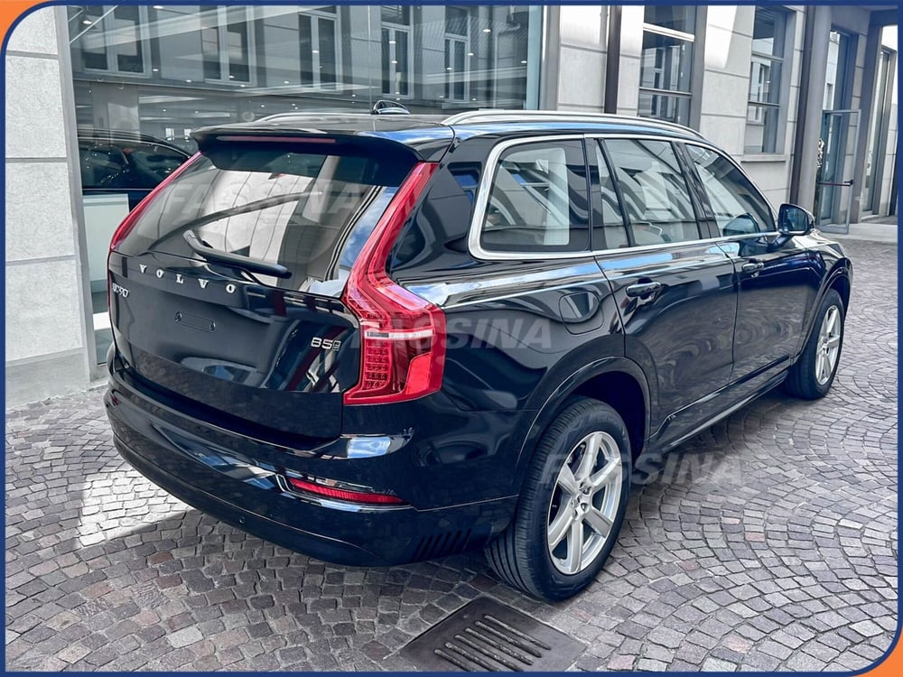 Volvo XC90 nuova a Milano (6)