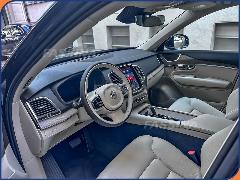 Volvo XC90 nuova a Milano (9)