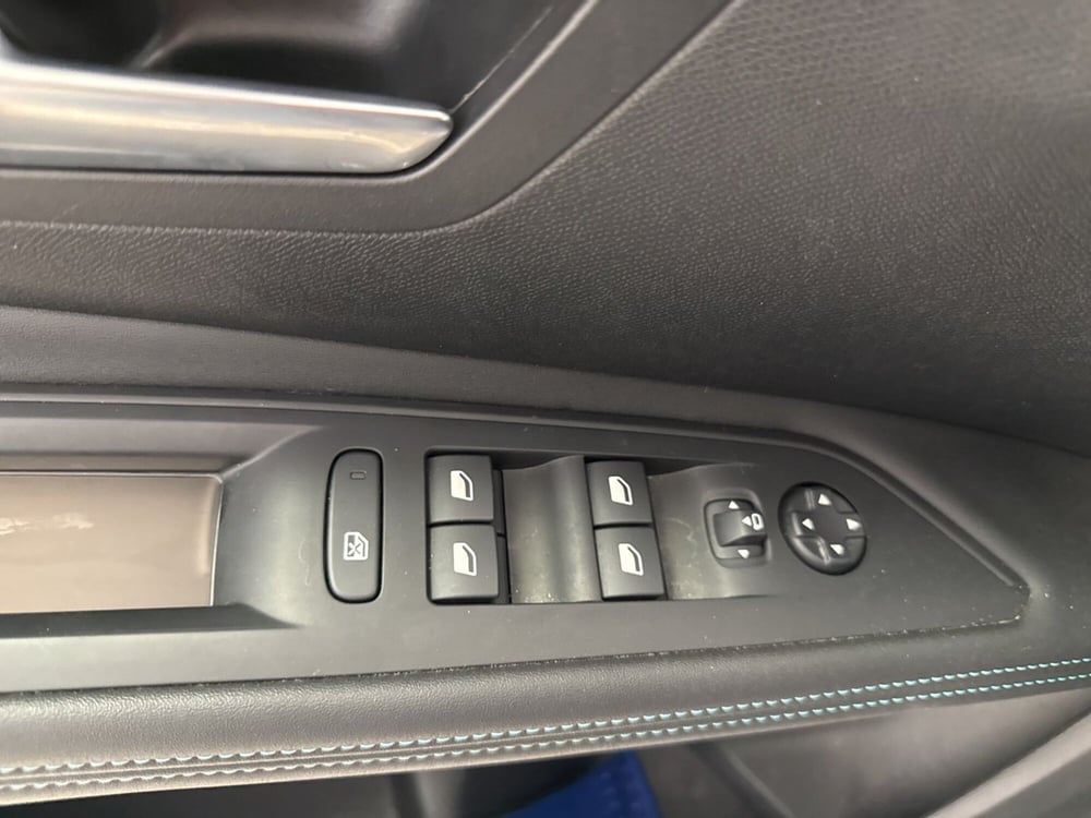 Peugeot 3008 usata a Palermo (7)