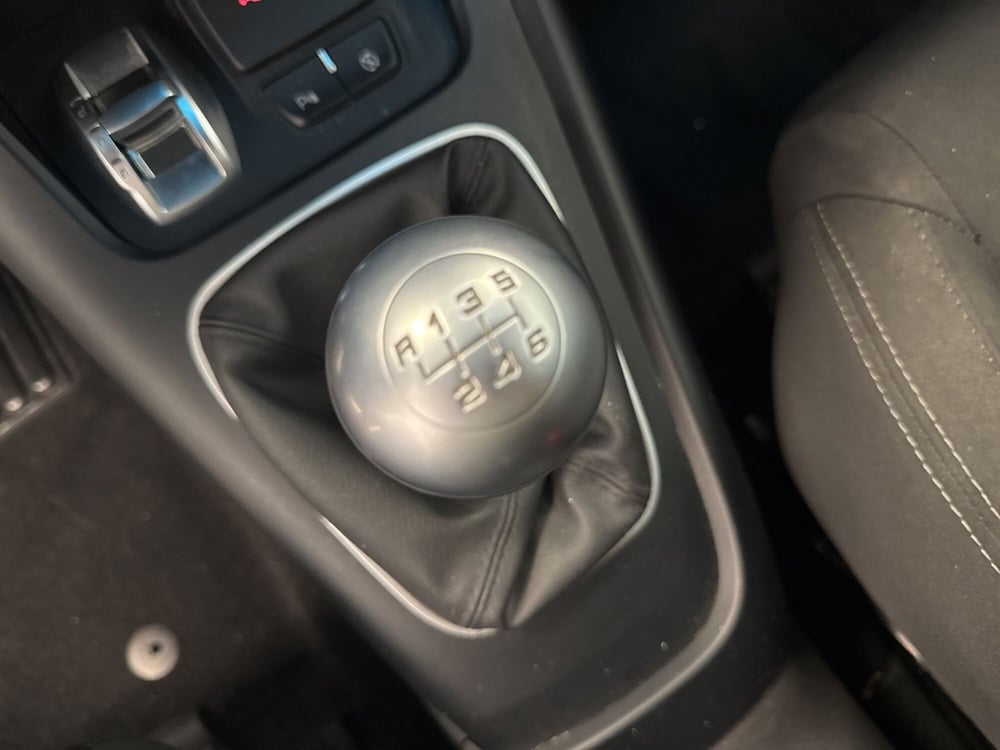 Alfa Romeo Giulietta usata a Palermo (11)