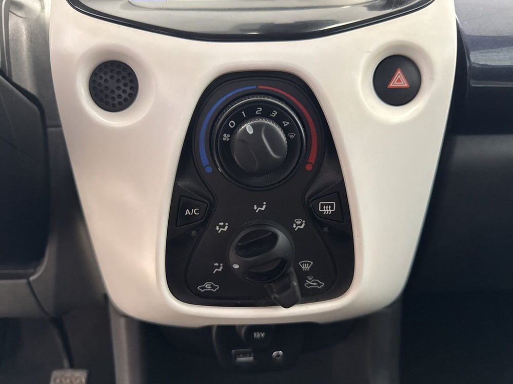 Peugeot 108 usata a Palermo (10)