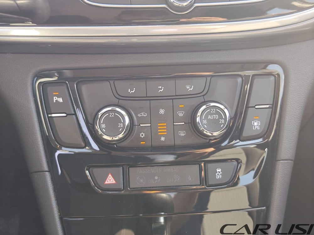 Opel Mokka usata a Foggia (10)