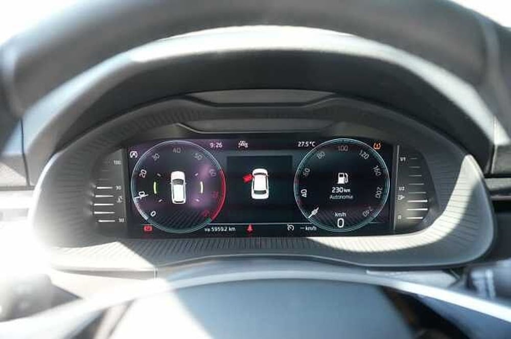 Skoda Kamiq usata a Rovigo (9)