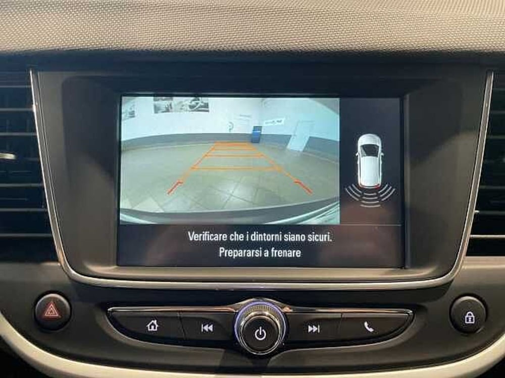 Opel Crossland usata a Salerno (18)