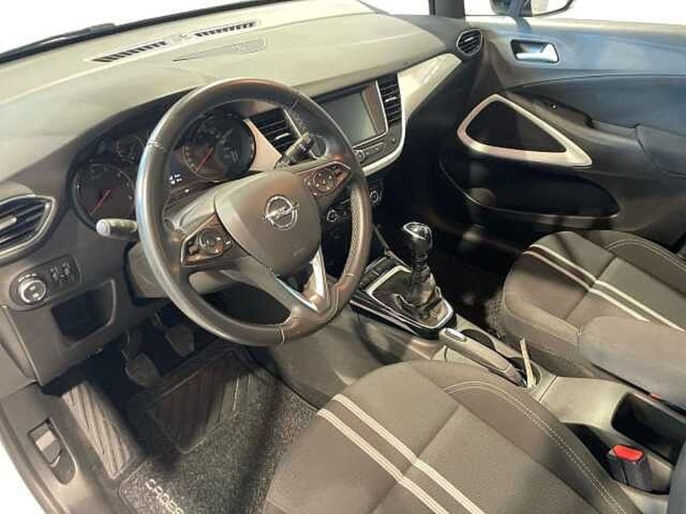 Opel Crossland usata a Salerno (9)
