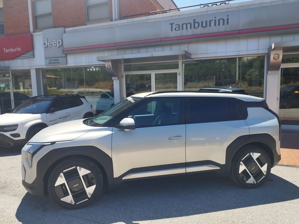 Kia EV3 nuova a Arezzo (4)