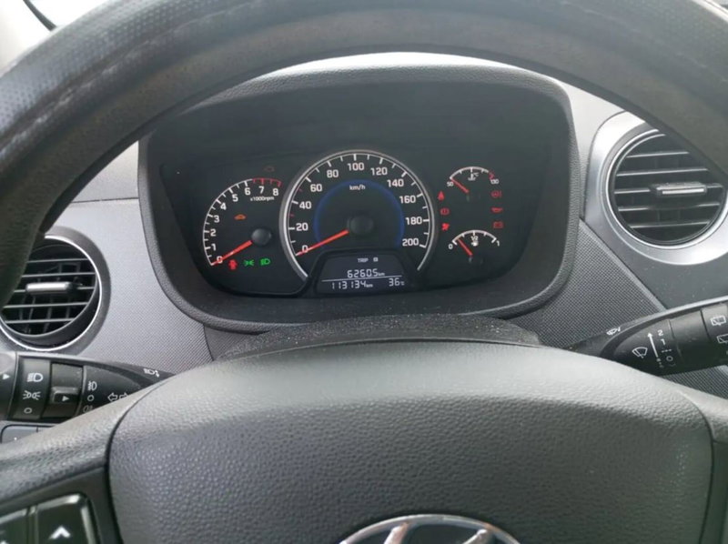 Hyundai i10 usata a Latina (2)